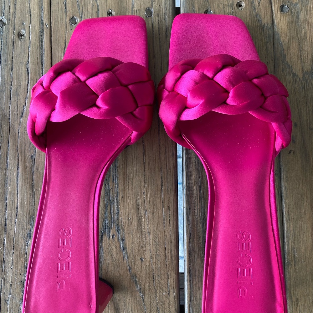 Fuchsia Sandals (matching dress listed) Size 10